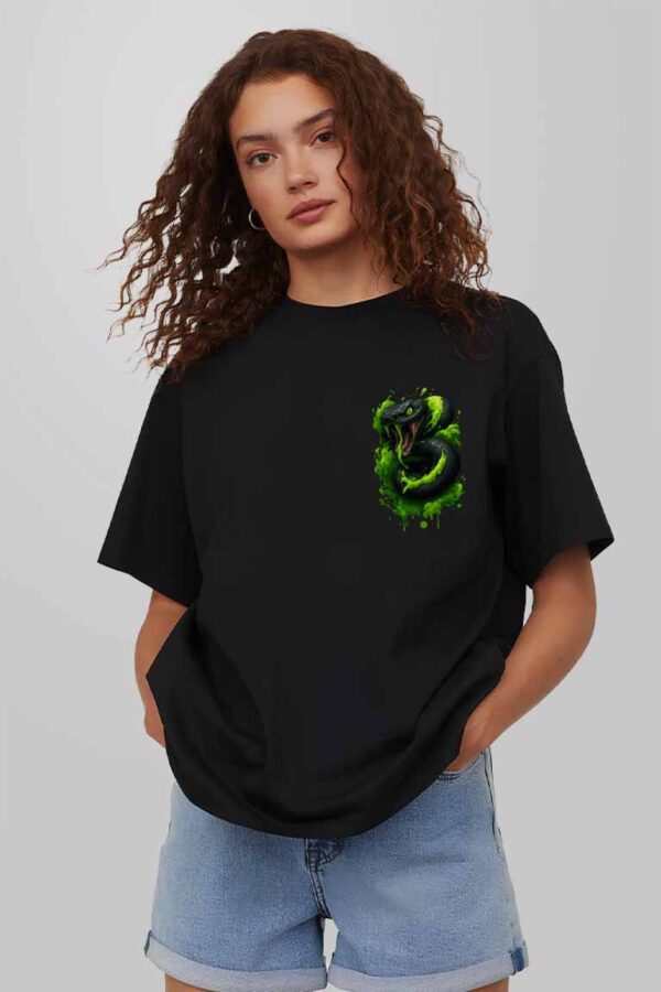 Venom Women Oversized T-shirt - Image 3